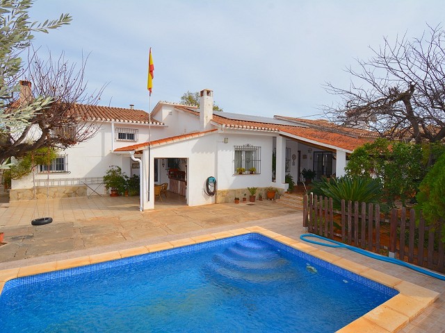 Foto Chalet muy bien ubicado cerca del centro de Dénia, del Club Naútico y de la playa de la Marineta Casiana. 7692