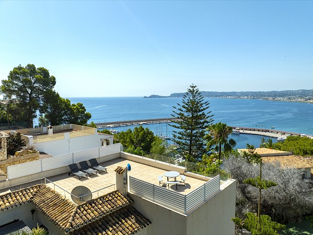 Foto Villa en venta en Jávea, cerca del puerto y con una vistas espectaculares