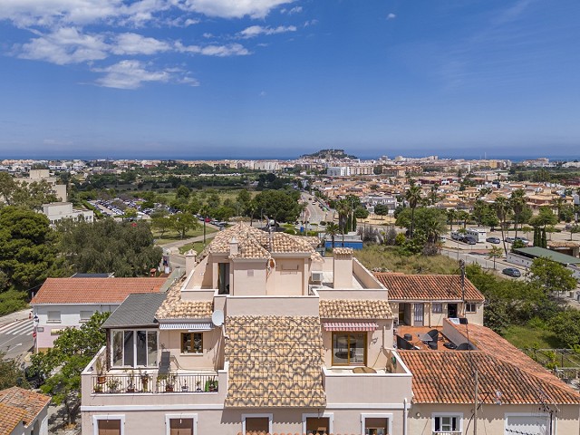 Foto Bonito ático en venta en La Pedrera con vistas panorámicas.